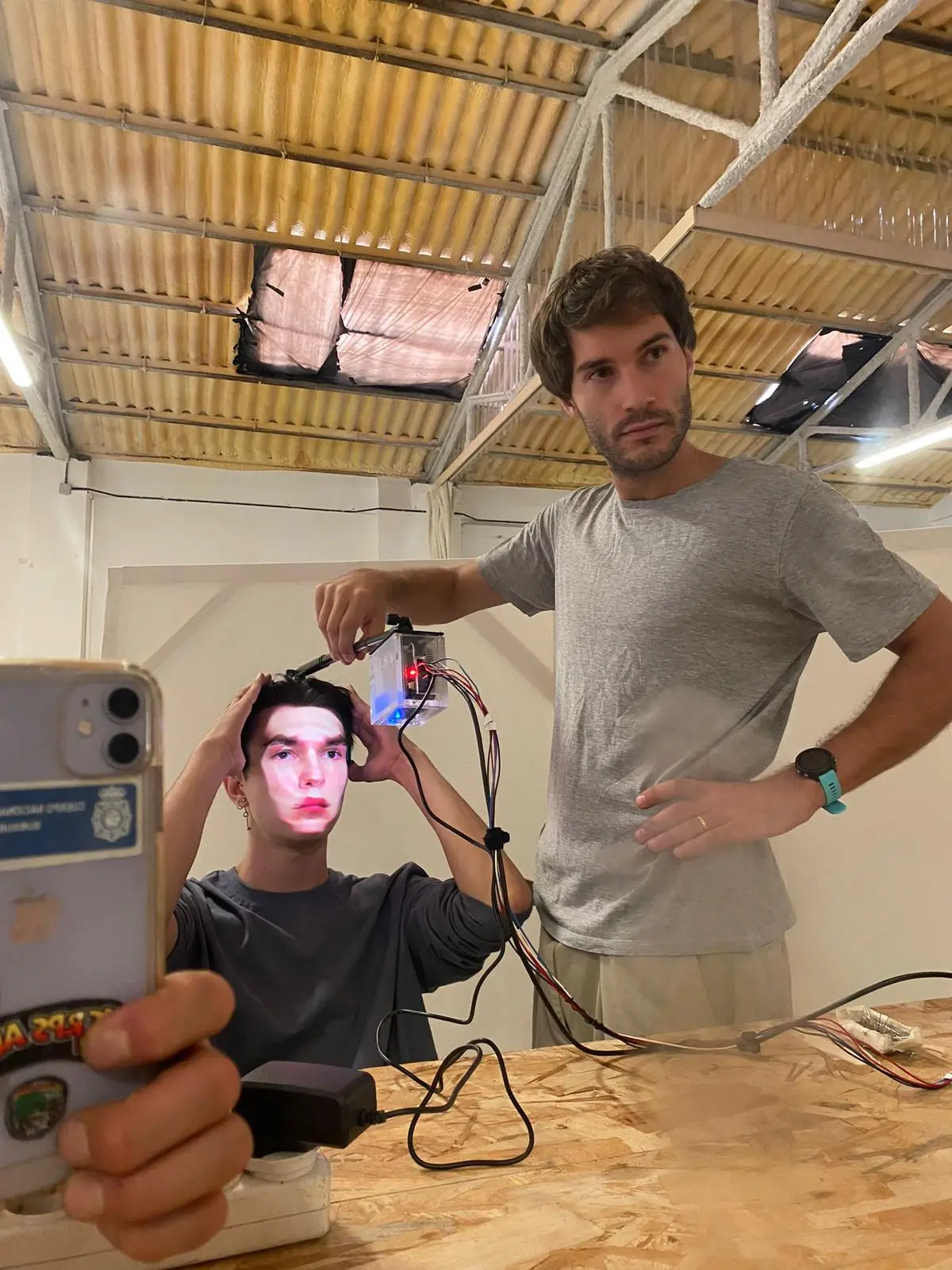 AI Facial Effects Projector: Real-Time Face Mapping