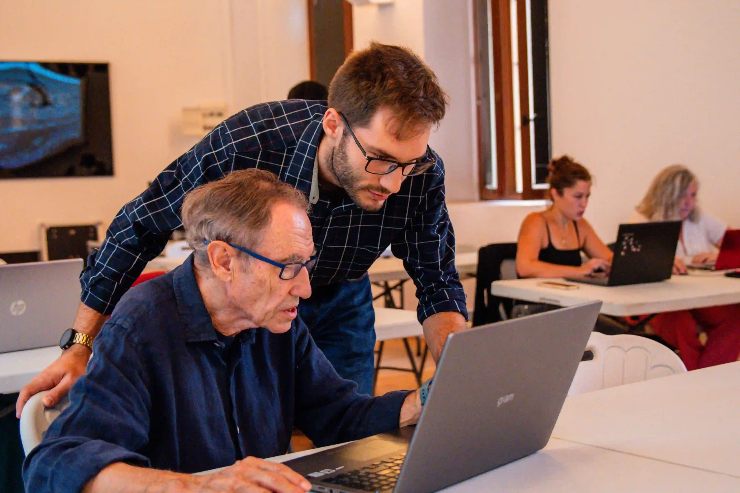 Participantes en el curso de inteligencia artificial de Maedcore en Alcalá Mobile 2024